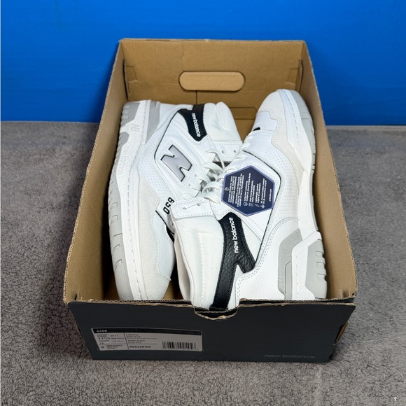 New balance 650r
Brand new - Picture 4 of 8